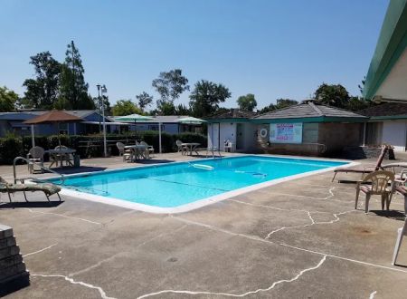 Stonegate Mobile Home Estates
