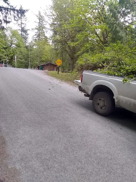 Port Susan Camping Club Back Gate Ranger Station Picture 5