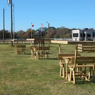 N&N RV Park Picture 7