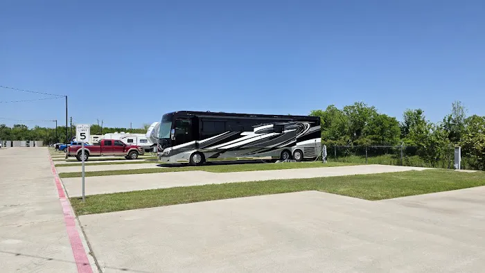 Medical Center RV Resort Picture 4