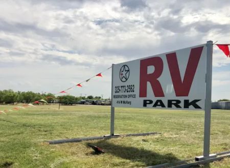 FOUR STAR RV PARK