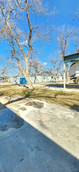 San Angelo's Orchard Picture 2