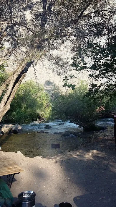 Queen Lily Campground Picture 8