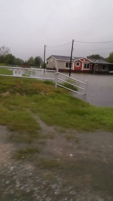 Crosby Glen Mobile Home & RV Community Picture 4
