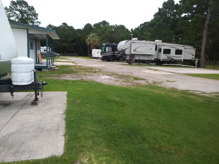 Pine Ridge RV Park Picture 5
