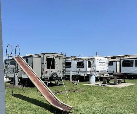 L & R RV Park