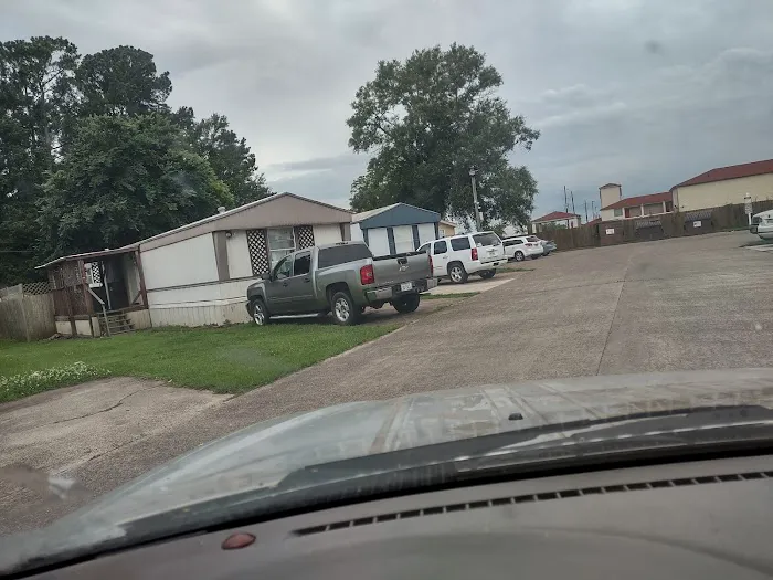 Crosby Mobile Home Community Picture 2