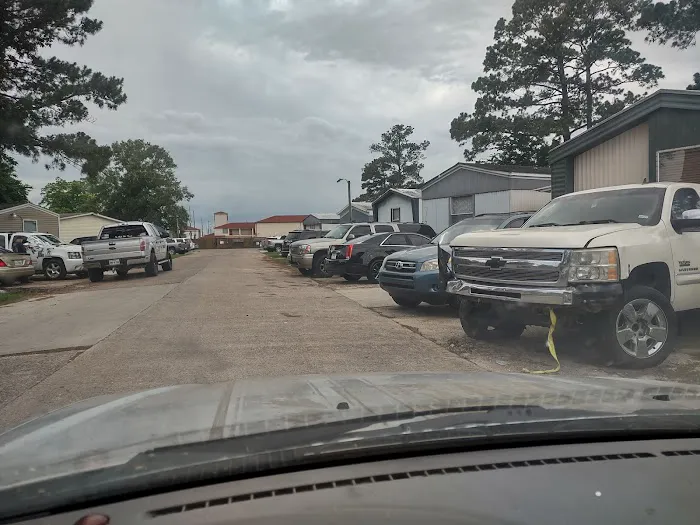 Crosby Mobile Home Community Picture 5