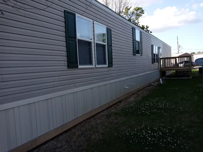 Crosby Mobile Home Community Picture 4