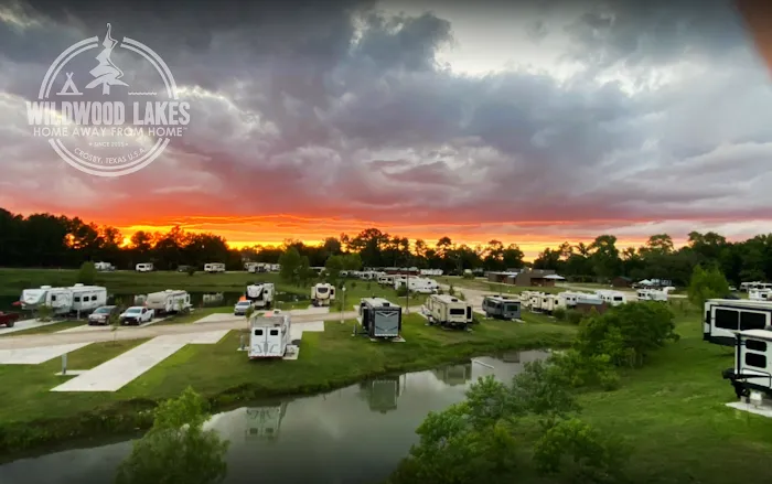Wildwood Lakes RV Park Picture 10