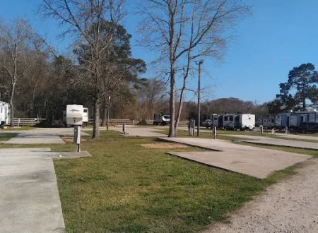 Pecan Grove RV Park