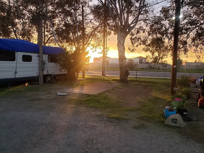 Sunset Gardens Mobile Park Picture 4
