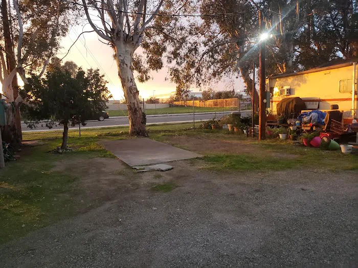 Sunset Gardens Mobile Park Picture 3