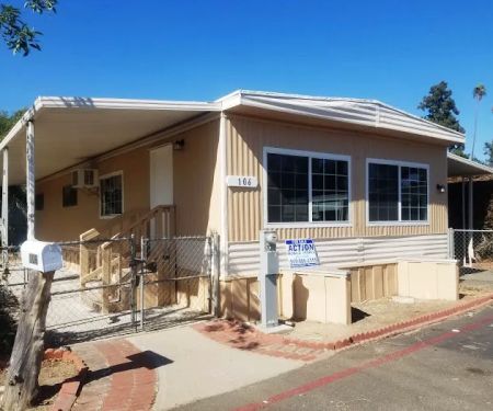 Orangewood Park-Mobile Homes