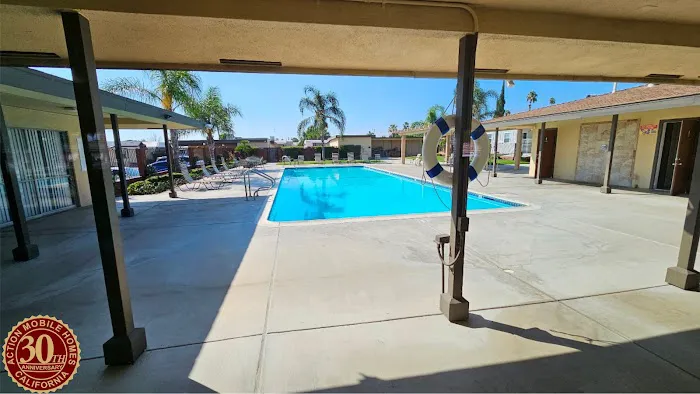Rialto Mobile Villa Picture 3