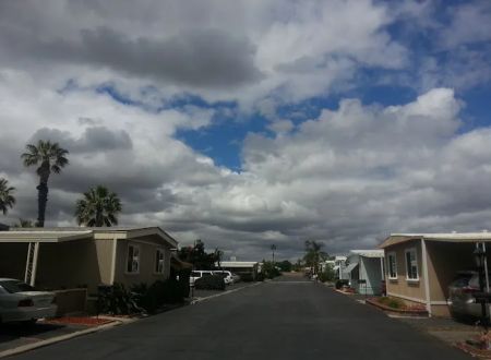Rancho Rialto Mobile Home Park