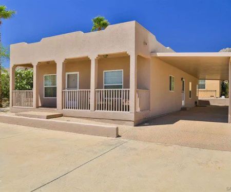 Santa Fe Palms
