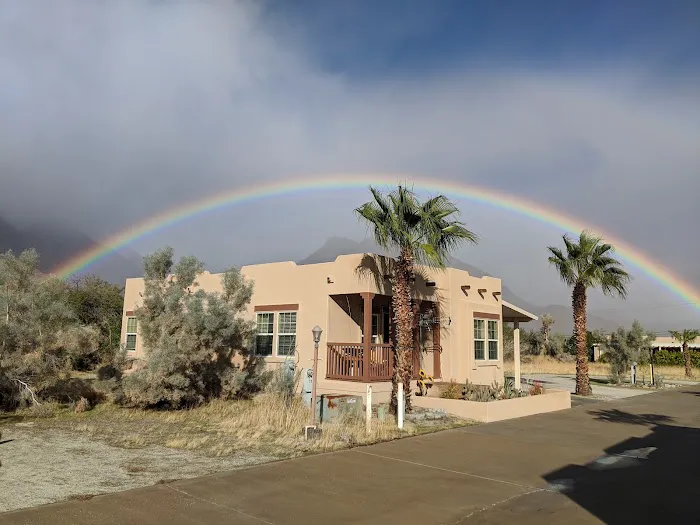 Santa Fe Palms Picture 2