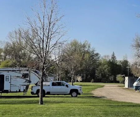Roholt Camp and Park