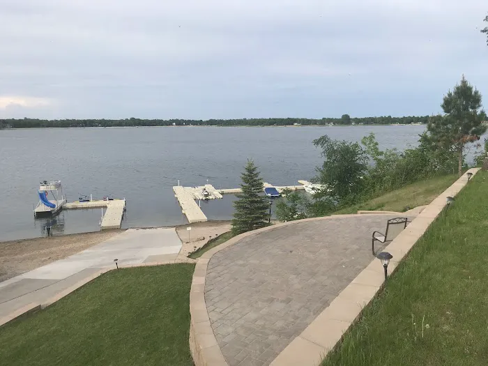 Summer Sands Lake Club Picture 1