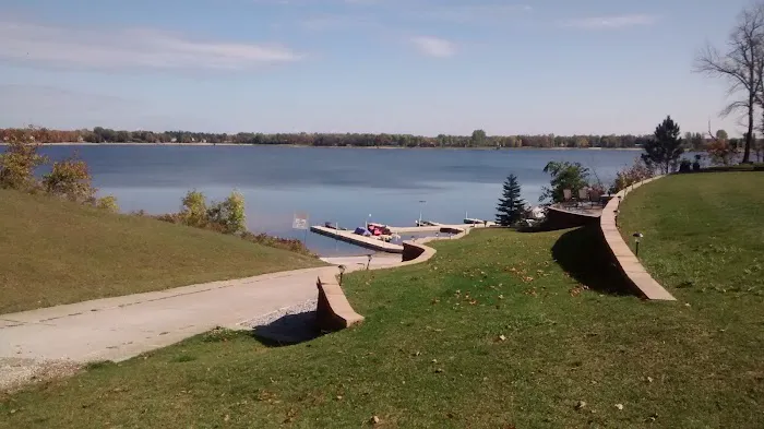 Summer Sands Lake Club Picture 9
