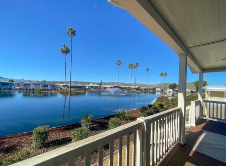 The Lakes at Hemet West