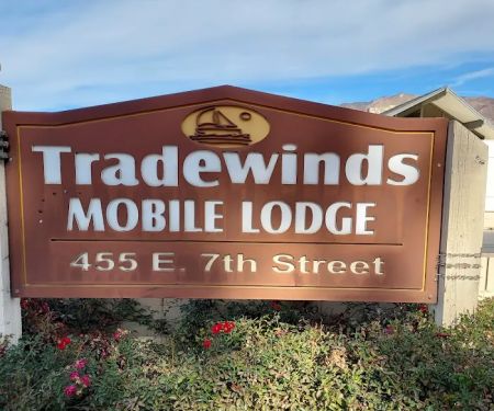 Tradewinds Mobile Lodge