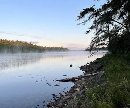 Locator Lake