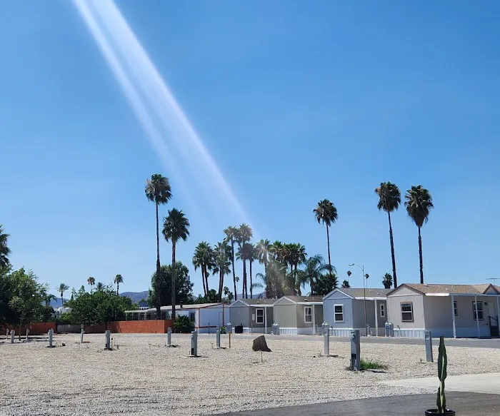 Gilbert Hemet Valley RV Park Picture 2