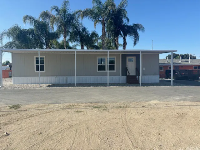 Gilbert Hemet Valley RV Park Picture 9