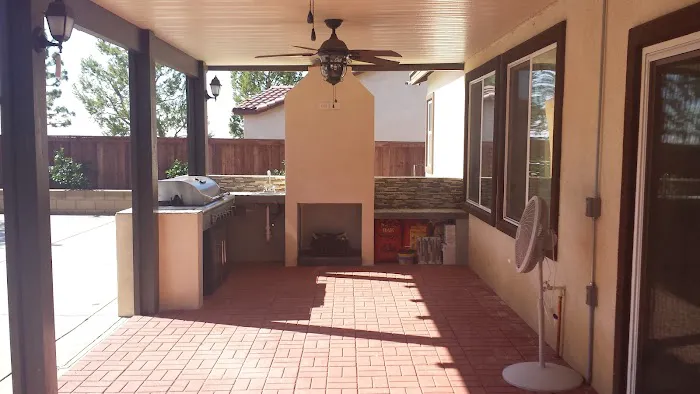 1097 North State LLC Picture 7
