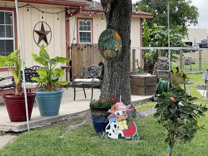 Dad's RV Park Picture 5