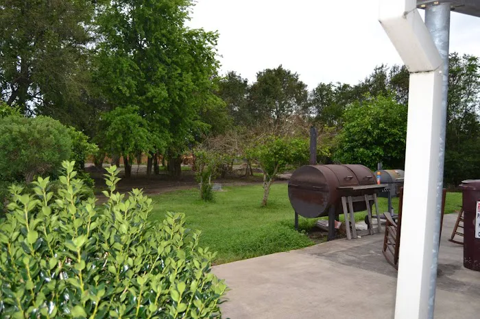 Dad's RV Park Picture 8