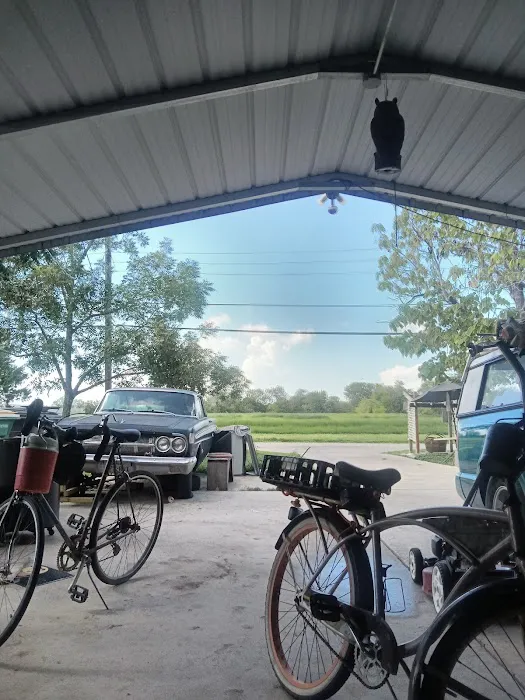 Wayside RV Mobile Home Village Picture 7