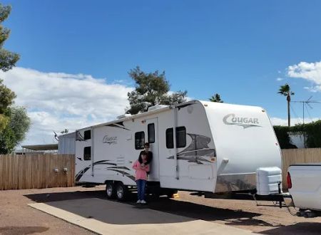 Shamrock Manufactured Homes & RV Park