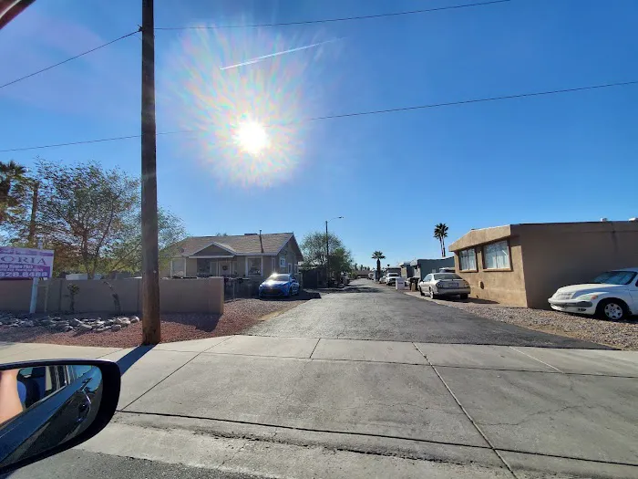 Peoria Mobile Home Park Picture 1