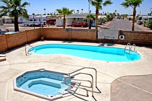 Happy Days RV Park Picture 2