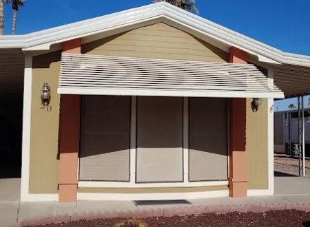 Pueblo Manor