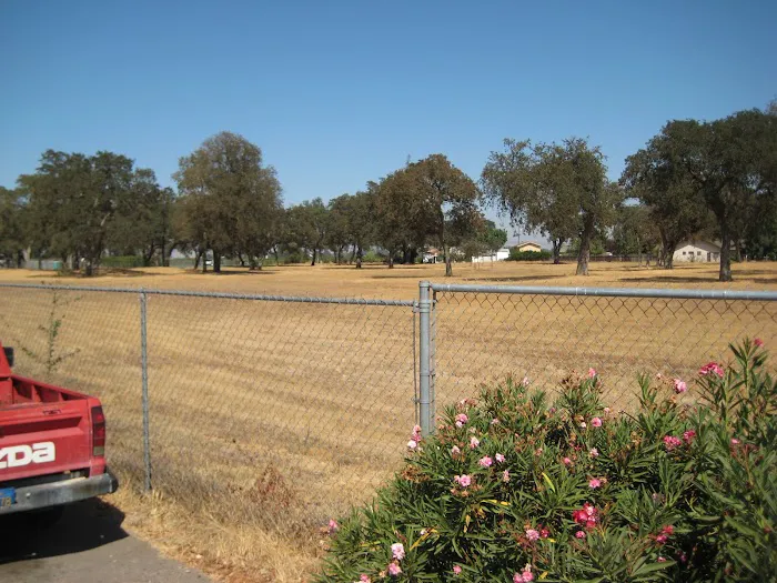 Lockeford Mobile Home Park Picture 4