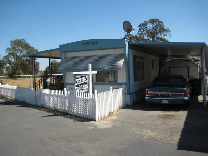 Lockeford Mobile Home Park Picture 7