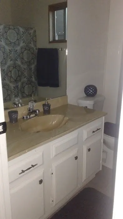 Riverview Mobile Home Park Picture 10