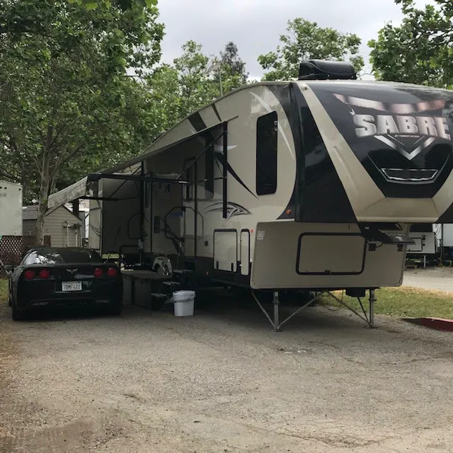 Parkway Lakes RV Park Picture 9