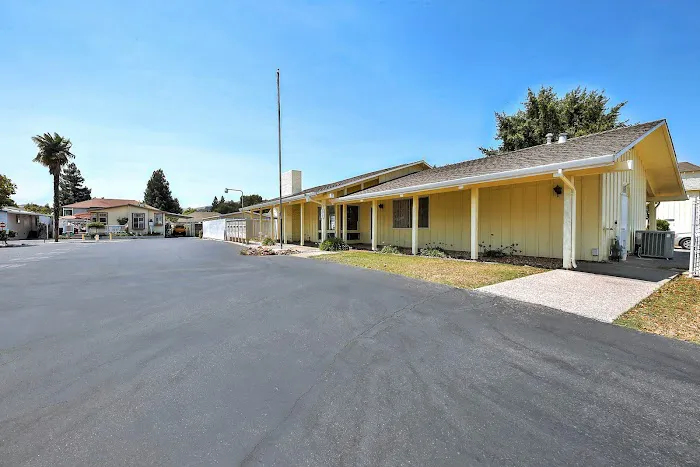 Windmill Mobile Estates Picture 2