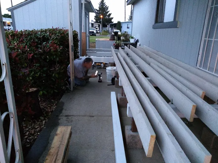 Villa Seville Mobile Home Park Picture 9