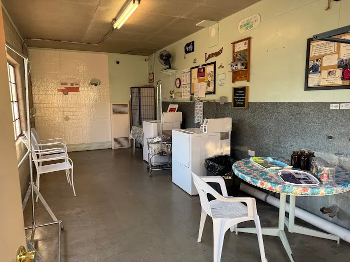 Roseville RV Park Picture 1