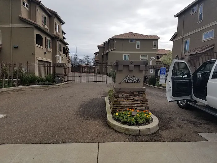 Diamond K Estates Picture 7