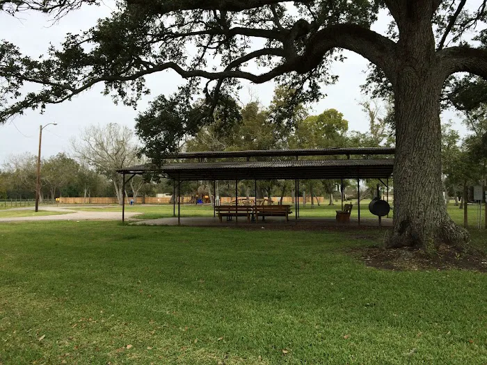 The Backyard RV Park - Sweeny/Old Ocean/Van Vleck/West Columbia/Bay City/Freeport Picture 7