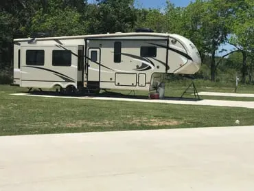 Bulldog RV Park Picture 9