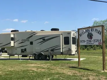 Bulldog RV Park Picture 5