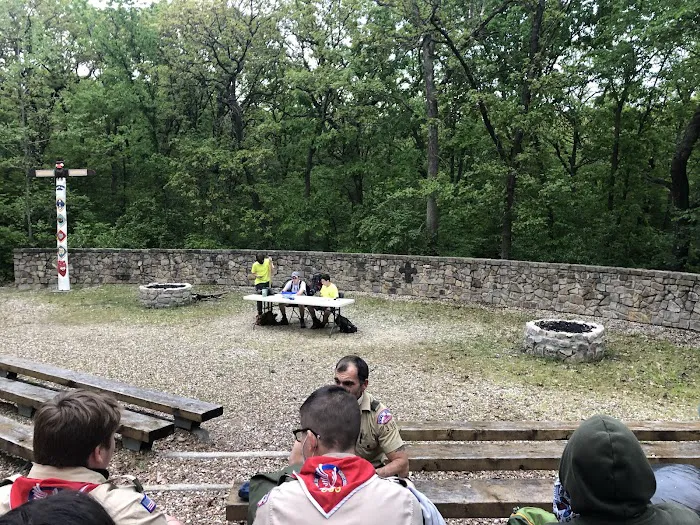 Central Camp Campfire Arena Picture 3